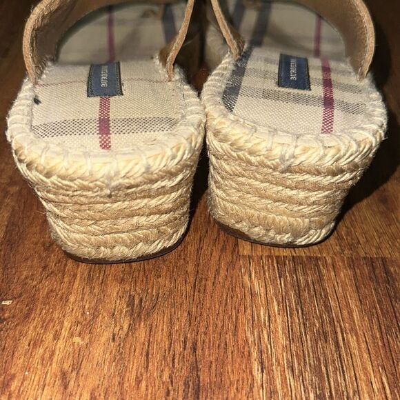 Burberry Wedges size 38 - Picture 5 of 11